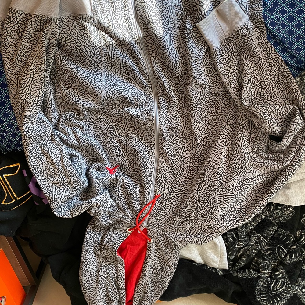 Jordan zip up jacket